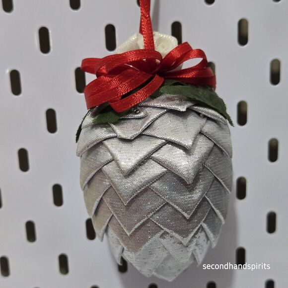 Christmas Tree Homemade Fabric Pinecone Tree Ornament Silver 3" - Picture 2 of 4